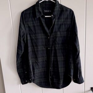 Abercrombie & Fitch Dark Green Plaid Button Down Shirt